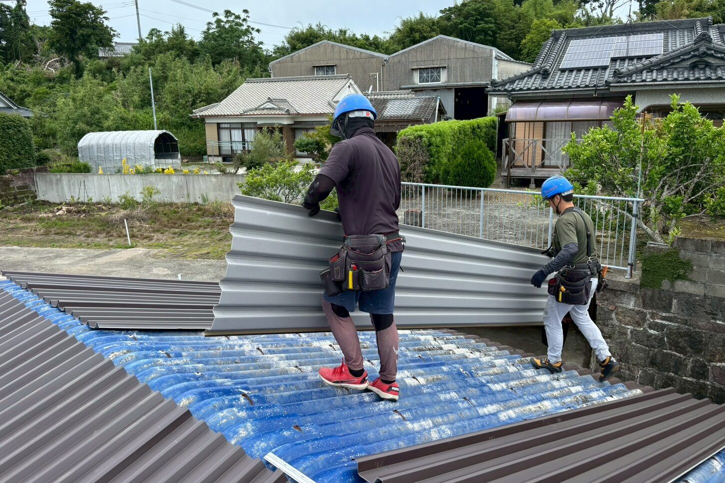 屋根葺き替え